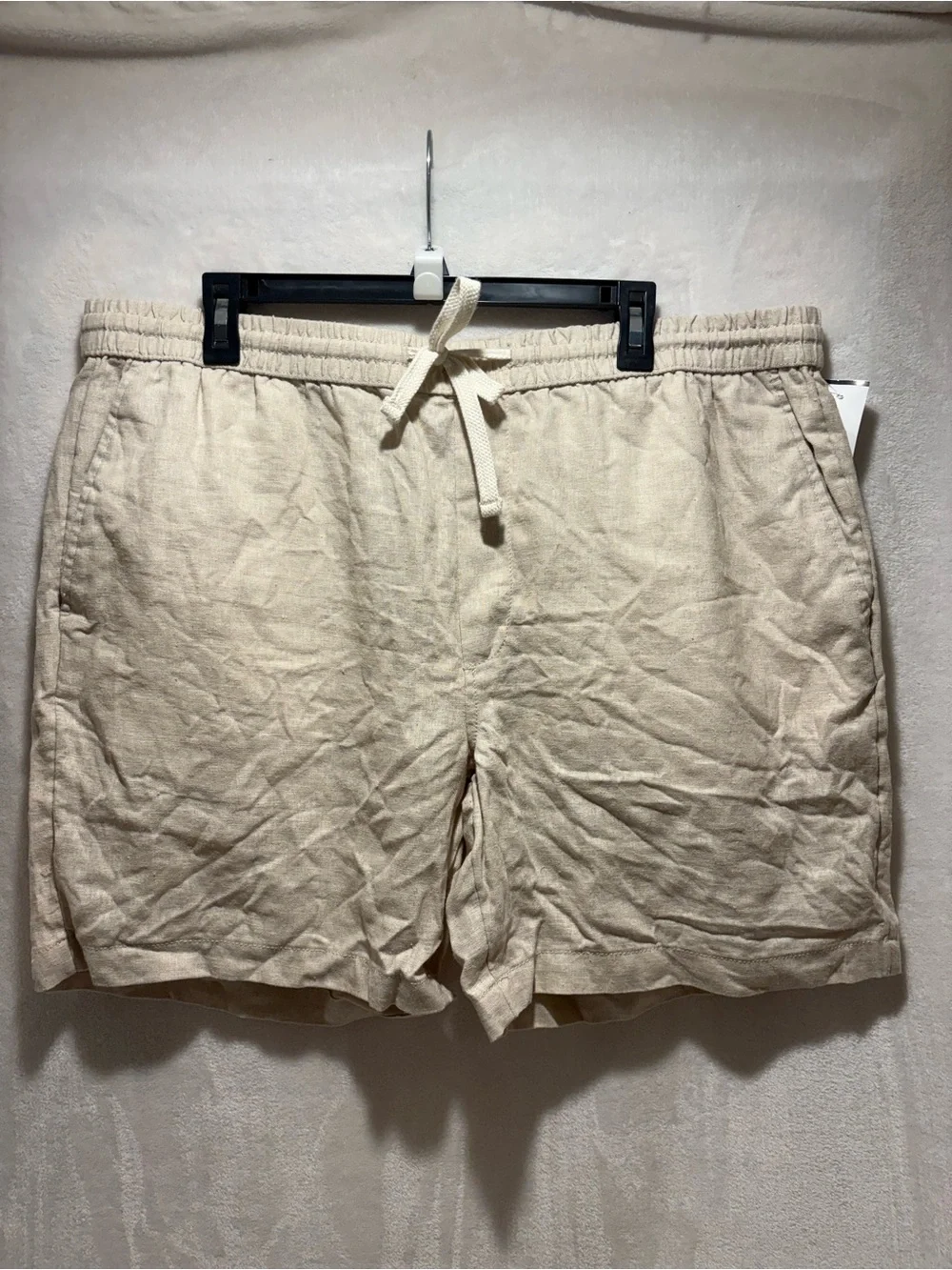 Goodfellow & Co Men's Drawstring Shorts in Natural Cream